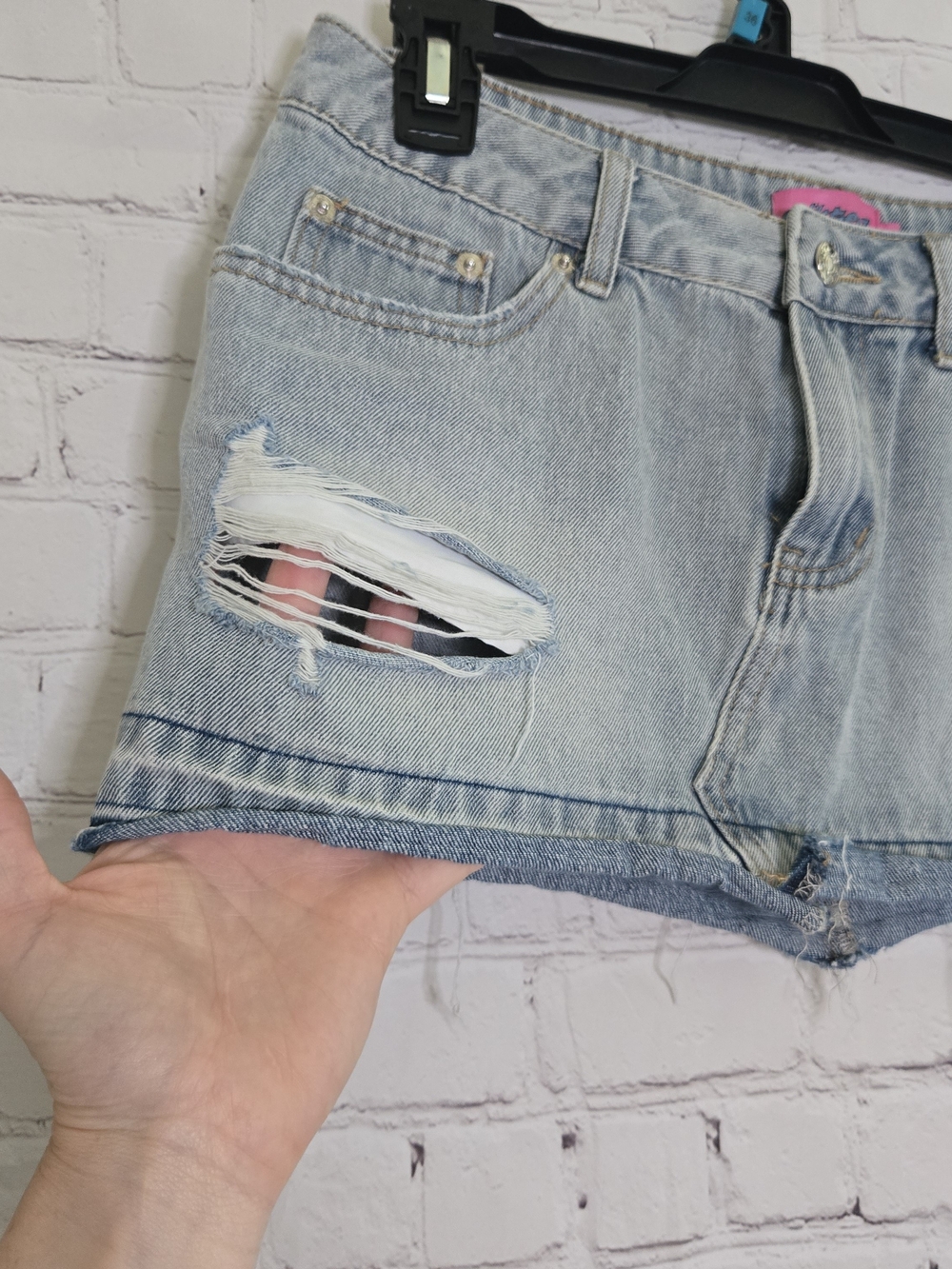 Edikted Light wash distressed raw hem low rise mini skirt sz s Y2k Skater grunge - Picture 2 of 6